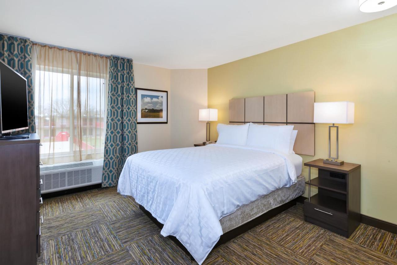 Candlewood Suites Louisville - Ne Downtown Area By Ihg Bagian luar foto