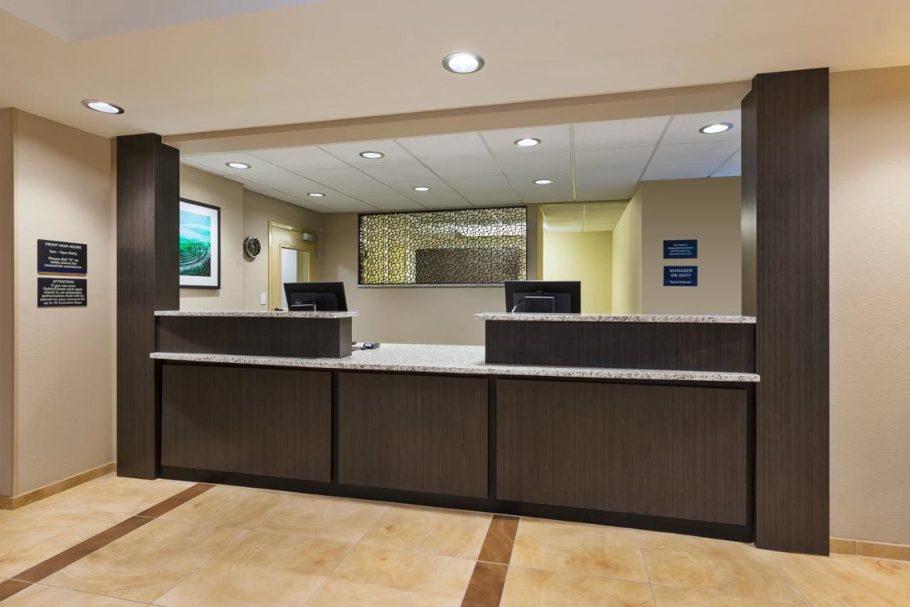Candlewood Suites Louisville - Ne Downtown Area By Ihg Bagian luar foto
