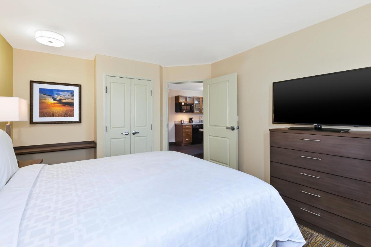 Candlewood Suites Louisville - Ne Downtown Area By Ihg Bagian luar foto